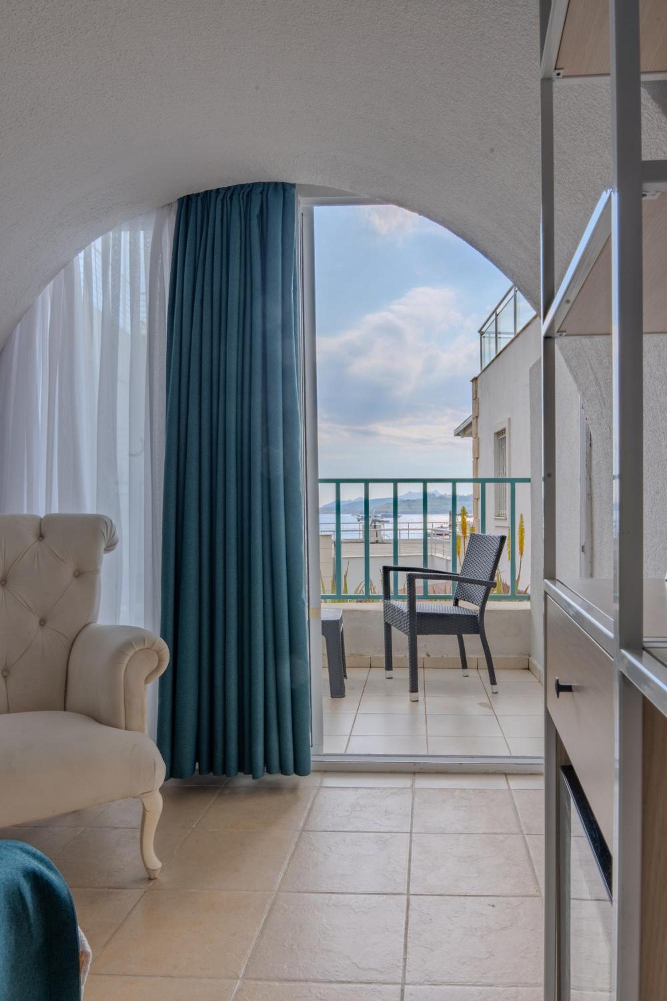 Mia Hill Suites Bodrum Zewnętrze zdjęcie
